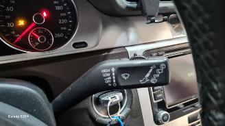 Volkswagen Passat 20  TDI picture 32