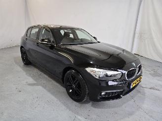 Auto incidentate BMW 1-serie 116i M Sport 2016/1