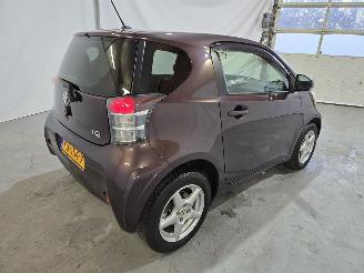 Toyota iQ 1.0 L picture 7