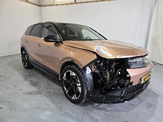 krockskadad bil auto Opel Grandland GS 73 kWh 2025/3