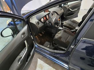 Peugeot 308 1.6 VTi Signature picture 15