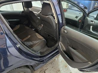 Peugeot 308 1.6 VTi Signature picture 12