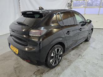 Peugeot 208 1.2 PureTech 100 Allure picture 7