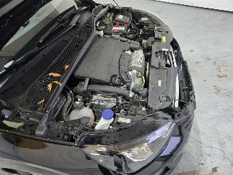 Peugeot 208 1.2 PureTech 100 Allure picture 14