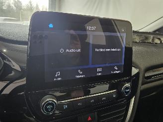 Ford Fiesta 1.0 EcoBoost Hybrid Titanium picture 32