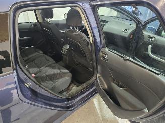 Peugeot 308 1.6 THP XT picture 12
