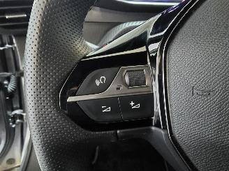Peugeot e-2008 EV GT 54 kWh picture 31