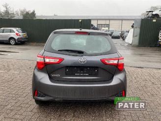 Toyota Yaris Yaris III (P13), Hatchback, 2010 / 2020 1.0 12V VVT-i picture 5