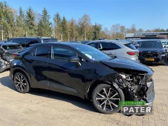 Toyota C-HR C-HR (X2,H2), SUV, 2023 1.8 16V Hybrid 140 picture 3