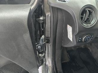 Ford Transit Courier Van 1.5TDCI Limited picture 12