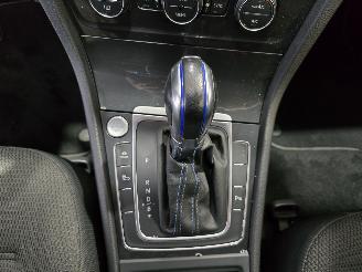 Volkswagen Golf E-Golf picture 29