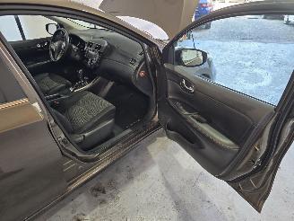 Nissan Pulsar 1.2 DIG Connect picture 13