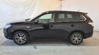Mitsubishi Outlander 2.0 PHEV Instyle picture 4
