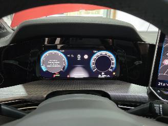 Volkswagen Golf 1.5 eTSI R-Line Edition picture 25