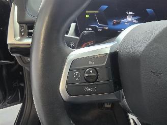 BMW iX eDrive20 67 kWh picture 32