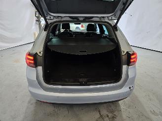 Opel Astra SPORTS TOURER+ picture 24