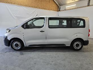 Peugeot Expert TRAVELLER 1.6 BlueHDi Bus Long picture 4