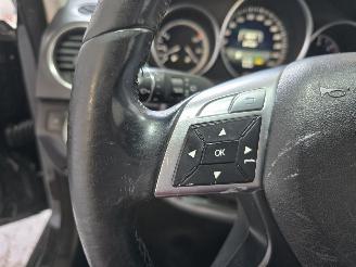 Mercedes C-klasse Estate 180 CDI Ambition Elegance picture 31