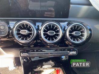 Mercedes Cla-klasse CLA (118.3), Sedan, 2019 1.3 CLA-200 Turbo 16V picture 8