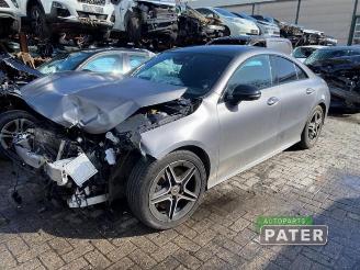 Uttjänta bilar auto Mercedes Cla-klasse CLA (118.3), Sedan, 2019 1.3 CLA-200 Turbo 16V 2020/10