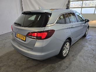 Opel Astra SPORTS TOURER picture 7