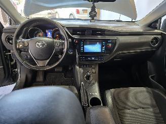 Toyota Auris Touring Sports 1.8 Hybrid Lease pro picture 24
