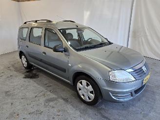 skadebil auto Dacia Logan 1.6 Ambiance 2009/3