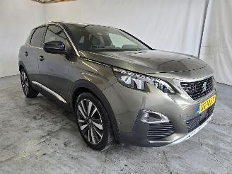 skadebil auto Peugeot 3008 1.2 PureTech GT Line 2017/1