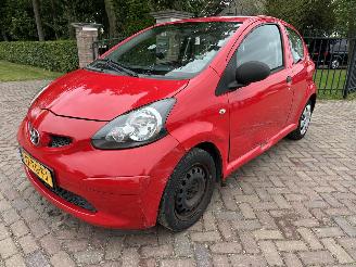 Voiture accidenté Toyota Aygo 1.0-12V 2006/8