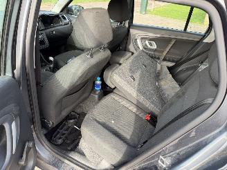 Skoda Fabia 1.4-16V ELEGANCE    v picture 9