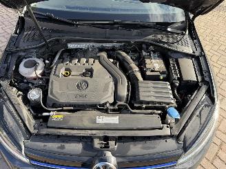 Volkswagen Golf 1.5 TSI DSG Bnsline picture 14