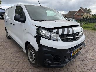 Opel Vivaro 2.0 BlueHDi 145 pk automaat 2 schuifdeur picture 4