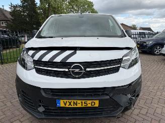 Opel Vivaro 2.0 BlueHDi 145 pk automaat 2 schuifdeur picture 3