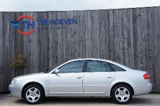 Schadeauto Audi A6 2.0 Klima Navi Xenon Trekhaak 96KW Euro 4 2002/4