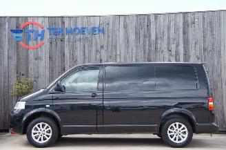 uszkodzony samochody osobowe Volkswagen Transporter T5 2.5 TDi L1H1 Automaat Airco Navi 96KW Euro 4 2006/10