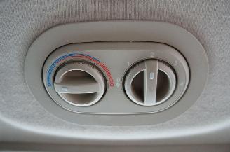 Peugeot Boxer 2.2 HDi L1H1 9-Persoons Airco Trekhaak 81KW Euro 5 picture 17