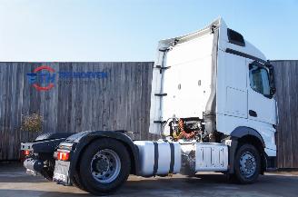 Mercedes Actros 1942 Streamspace 2X Tanks Navi 310KW Euro 6 picture 3