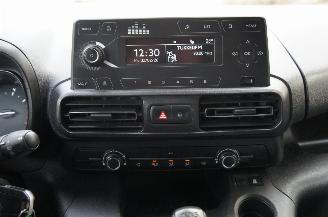 Citroën Berlingo 1.5 BlueHDi 5-Persoons Airco Cruise Trekhaak 75KW Euro 6 picture 13