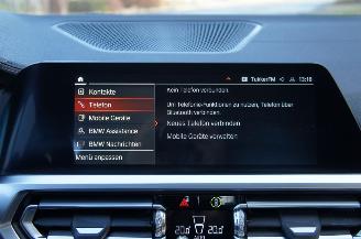 BMW 3-serie 320d Luxury Line Airco Navi Cruise 360° Schuifdak LED 140KW Euro 6 picture 18