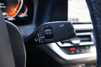 BMW 3-serie 320d Luxury Line Airco Navi Cruise 360° Schuifdak LED 140KW Euro 6 picture 25