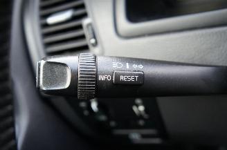 Volvo Xc-90 2.4 D5 4X4 Automaat Airco Cruise Schuifdak 120KW picture 20