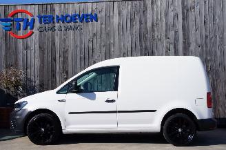 krockskadad bil auto Volkswagen Caddy 2.0 TDi Airco 2-Peroons Trekhaak Schuifdeur 55KW Euro 6 2017/2