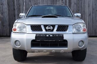 Nissan Navara Pick-Up 2.5 DCi Double Cab 4X4 Trekhaak Airco 98KW picture 6
