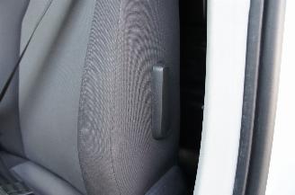 Volkswagen Crafter 2.0 TDi L3H3 Airco Camera PDC Apple Carplay 103KW Euro 6 picture 27