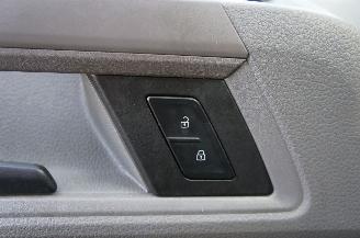 Volkswagen Crafter 2.0 TDi L3H3 Airco Camera PDC Apple Carplay 103KW Euro 6 picture 25