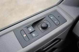 Volkswagen Transporter T6 2.0 TDi L1H1 Airco Navi Cruise Apple Carplay Trekhaak 66KW Euro 6 picture 22