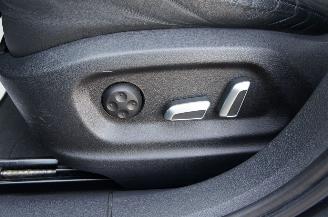 Audi Q3 2.0 TDi S-line Quattro Airco Navi Cruise Pano Stoelverw 110KW Euro 6 picture 36