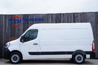 Damaged car Renault Master 2.3 DCi L2H2 Airco Navi Cruise Camera 99KW Euro 6 2020/9