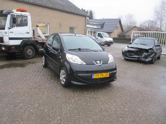 Auto incidentate Peugeot 107 1.0-12V XS AIRCO 2006/10