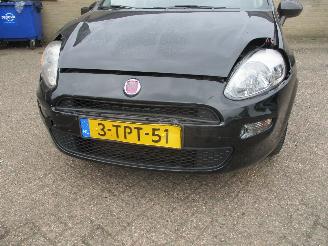 Fiat Punto Evo 0.9 TwinAir Street NAP picture 11